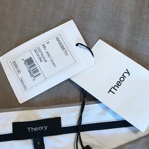NWT Theory Masibeth shorts. Size 8. Grey khaki.